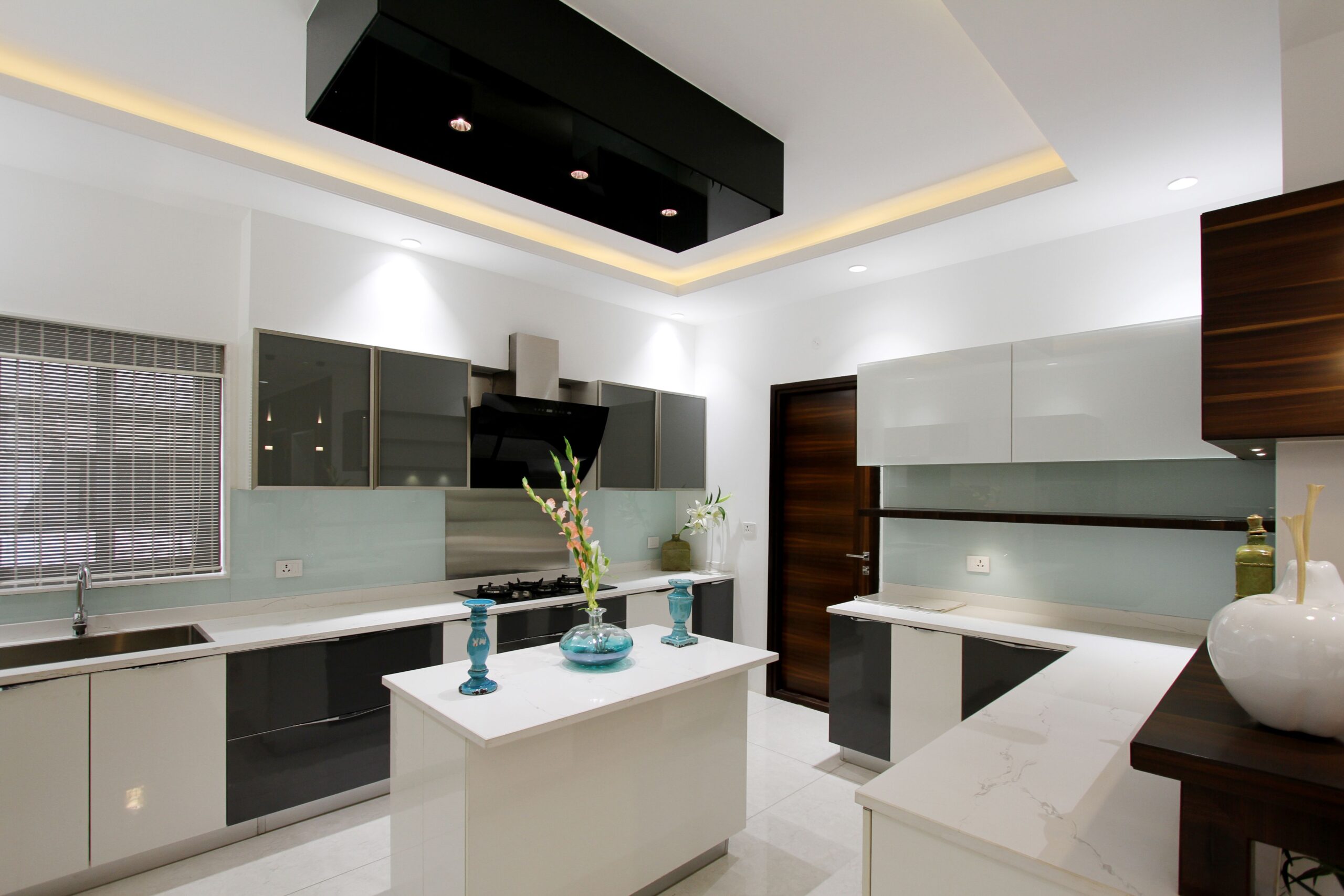 Hochwertiges Küchenkonzept mit durchdachter Ergonomie und exklusivem Interior-Design für die Region Freiburg.